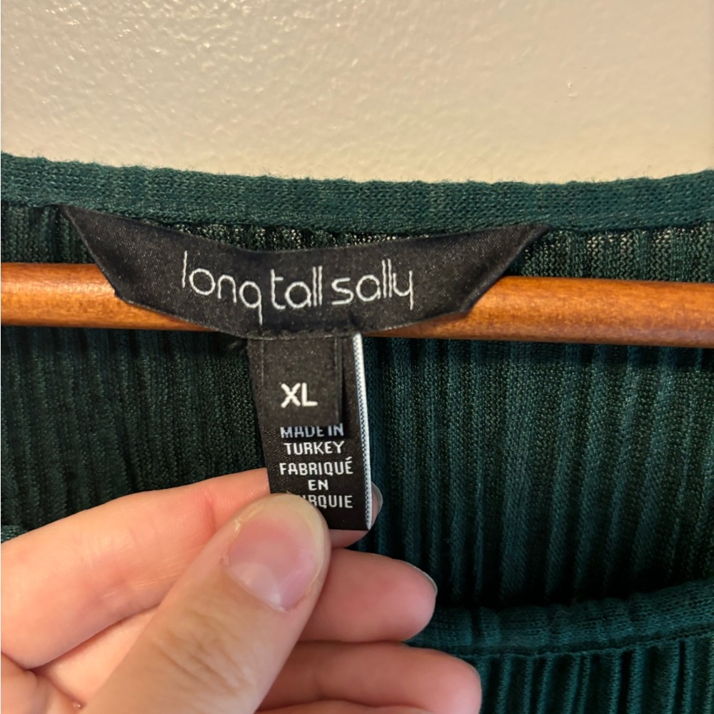 Crepe L/S Top - Picture 4 of 5